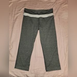 LULULEMON Athletica grey Legging capri